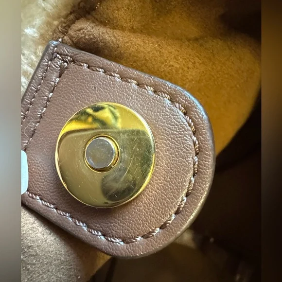 Stella McCartney Vegan Teddy bag and a wallet preowned - Picture 15 of 17